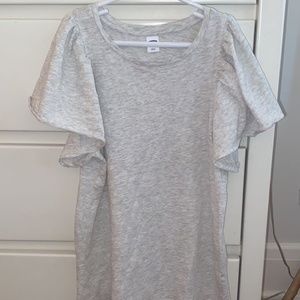 Flowy sleeved Old Navy shirt